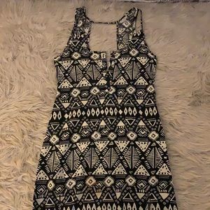 Black and white patterned dress